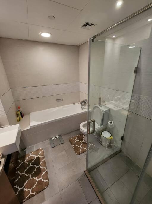 Cozy 1Br In Iconic Tower Leilighet Abu Dhabi Eksteriør bilde
